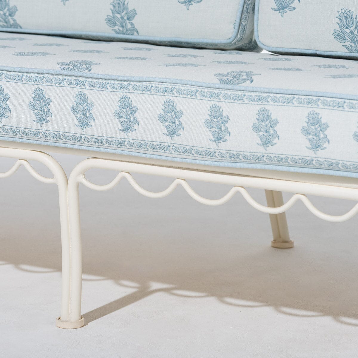 The Al Fresco Sofa by Amanda Lindroth Al Fresco Sofa Kit B&P by Amanda Lindroth