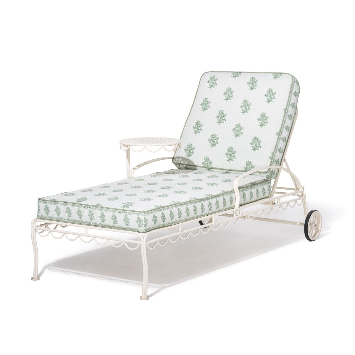 The Al Fresco Sun Lounger by Amanda Lindroth Al Fresco Sun Lounger Kit B&P by Amanda Lindroth