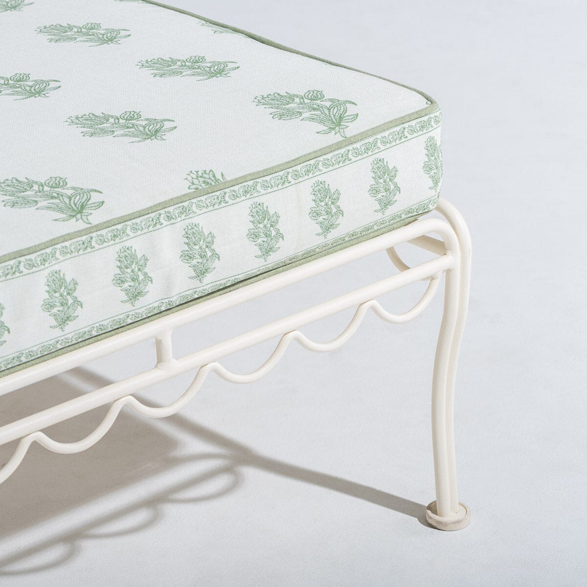The Al Fresco Sun Lounger by Amanda Lindroth in Jaipur Green | Antique White Frame Al Fresco Sun Lounger Kit B&P by Amanda Lindroth