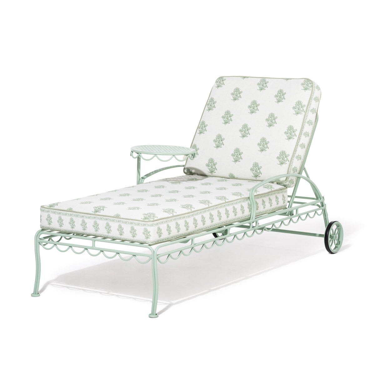 The Al Fresco Sun Lounger by Amanda Lindroth Al Fresco Sun Lounger Kit B&P by Amanda Lindroth