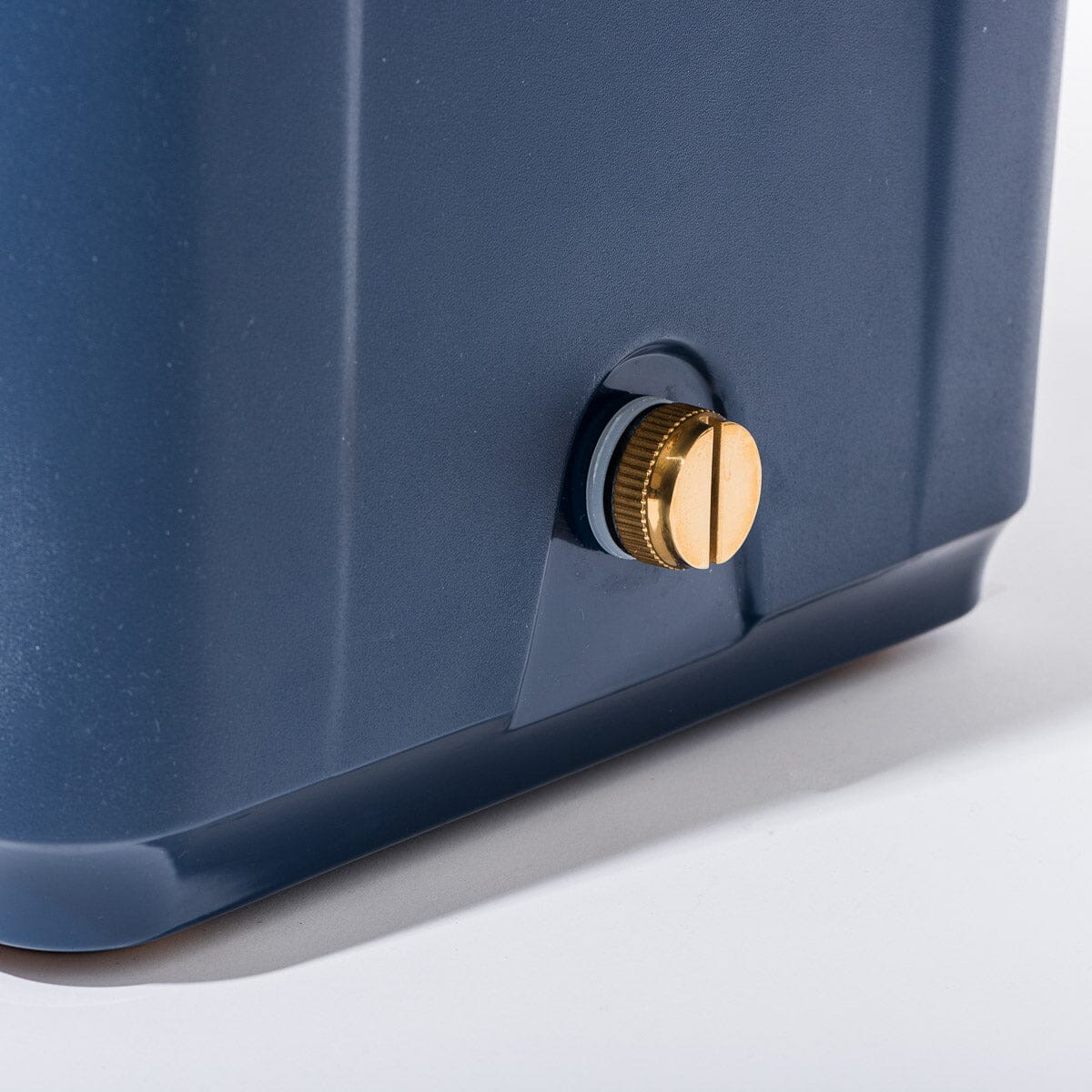 The Hemingway Cooler - Boathouse Navy - 33 Liters Hard Cooler Business & Pleasure Co Aus