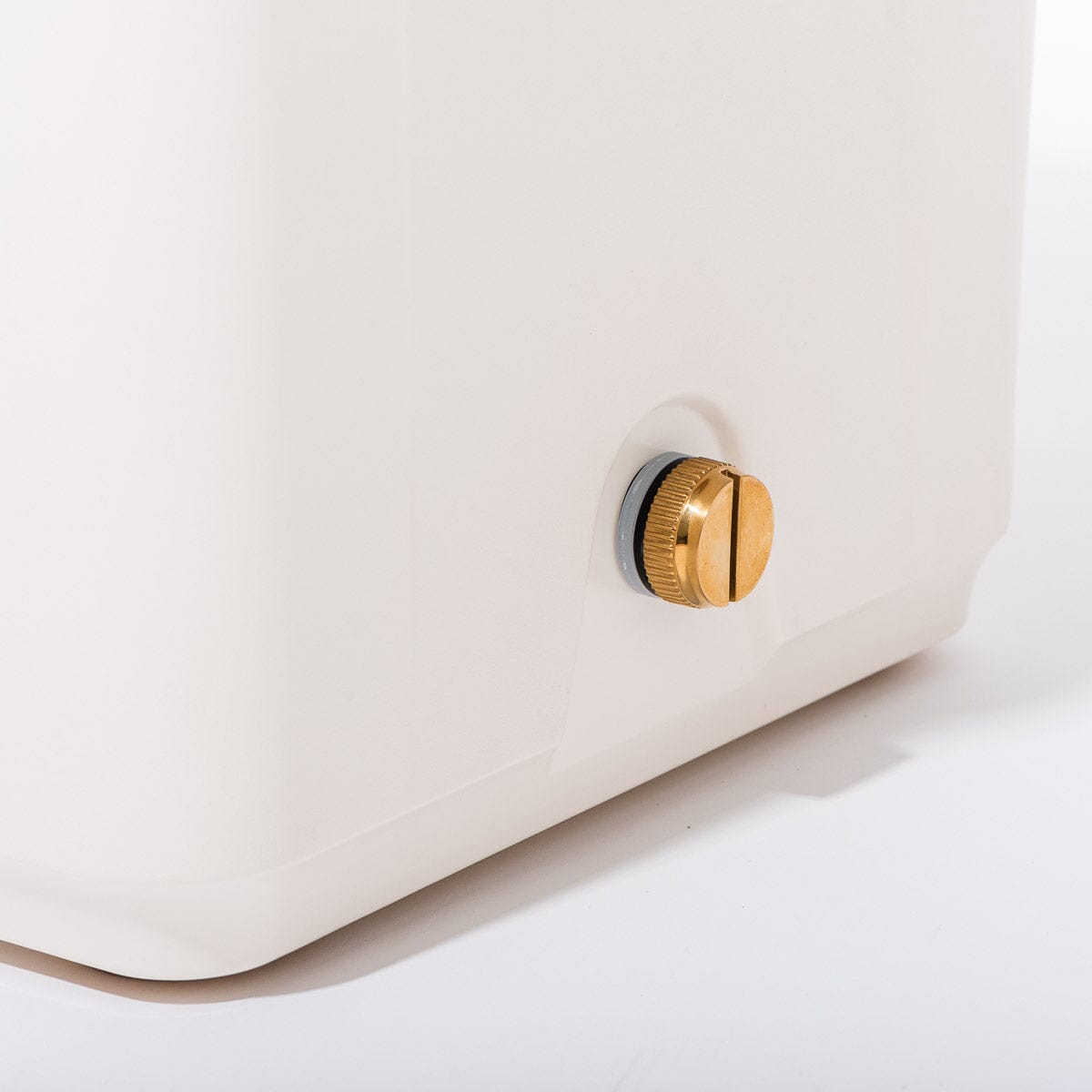 The Hemingway Cooler - Antique White - 52 Liters Hard Cooler Business & Pleasure Co Aus