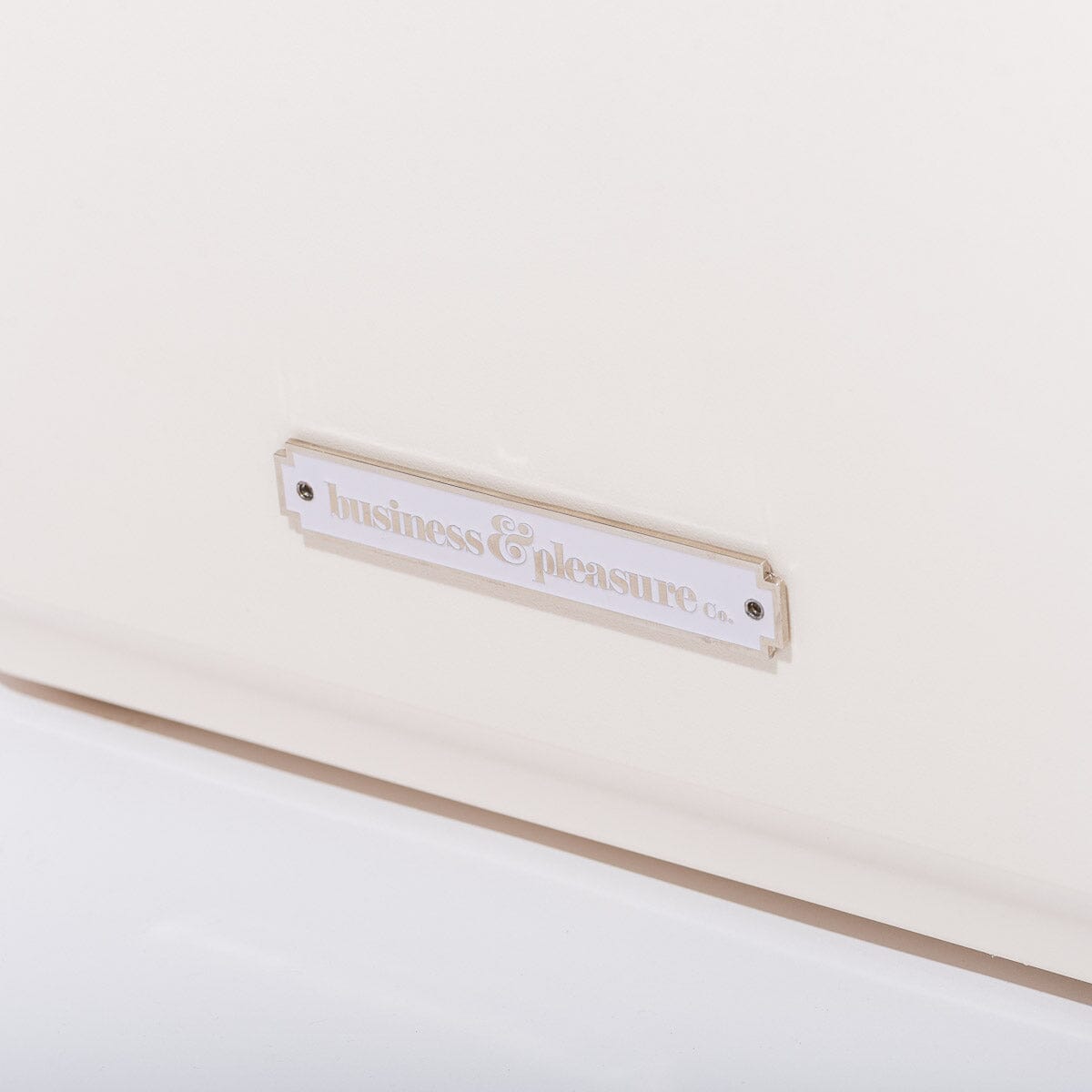 The Hemingway Cooler - Antique White - 52 Liters Hard Cooler Business & Pleasure Co Aus