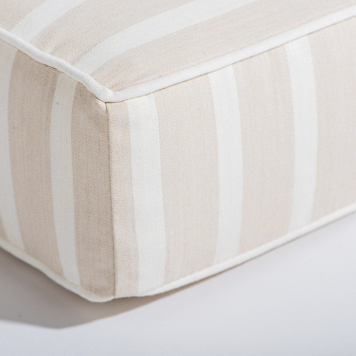 The Al Fresco Sun Lounger in Monaco Natural | Antique White Frame Al Fresco Sun Lounger Kit Business & Pleasure Co Aus