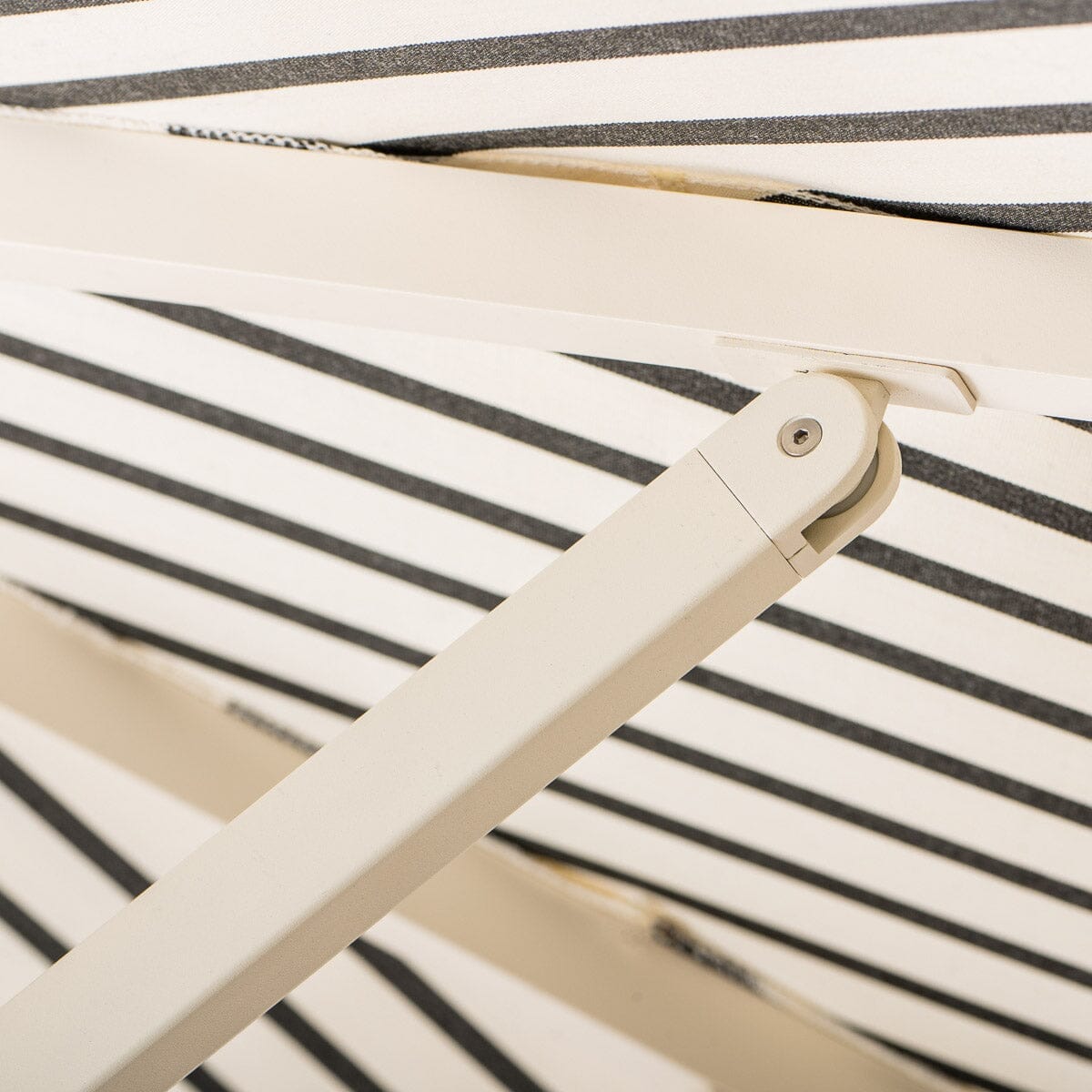 The Resort Market Umbrella in Monaco Black Stripe | 8' Antique White Frame Resort Market Umbrella Kit Business & Pleasure Co.