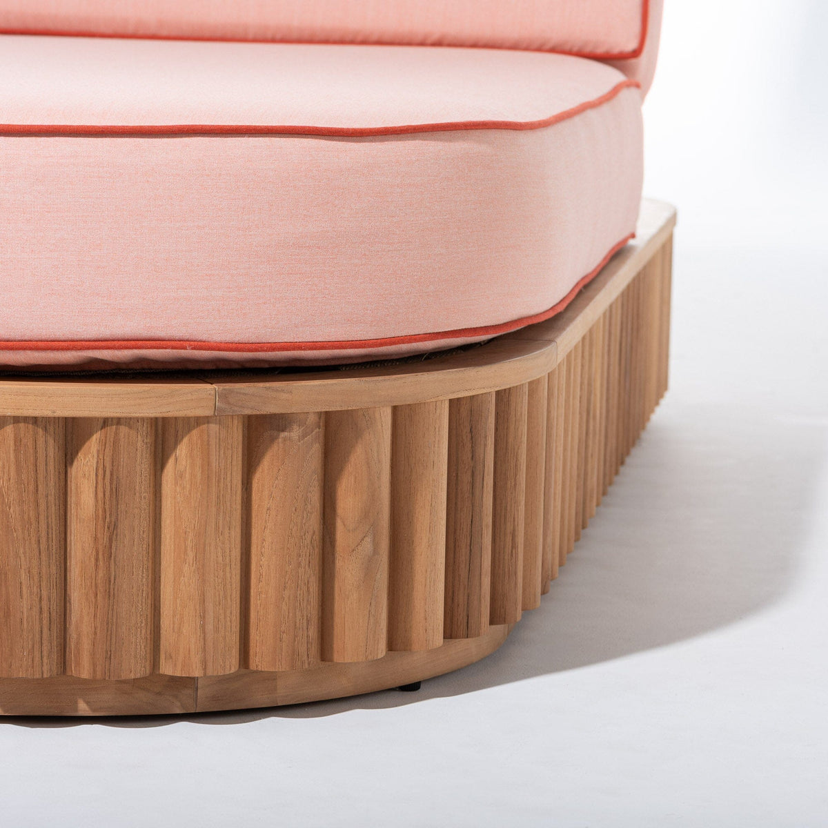 Daisy Sun Lounger in Rivie Pink | Teakwood Frame Daisy Sun Lounger Kit Business & Pleasure Co Aus