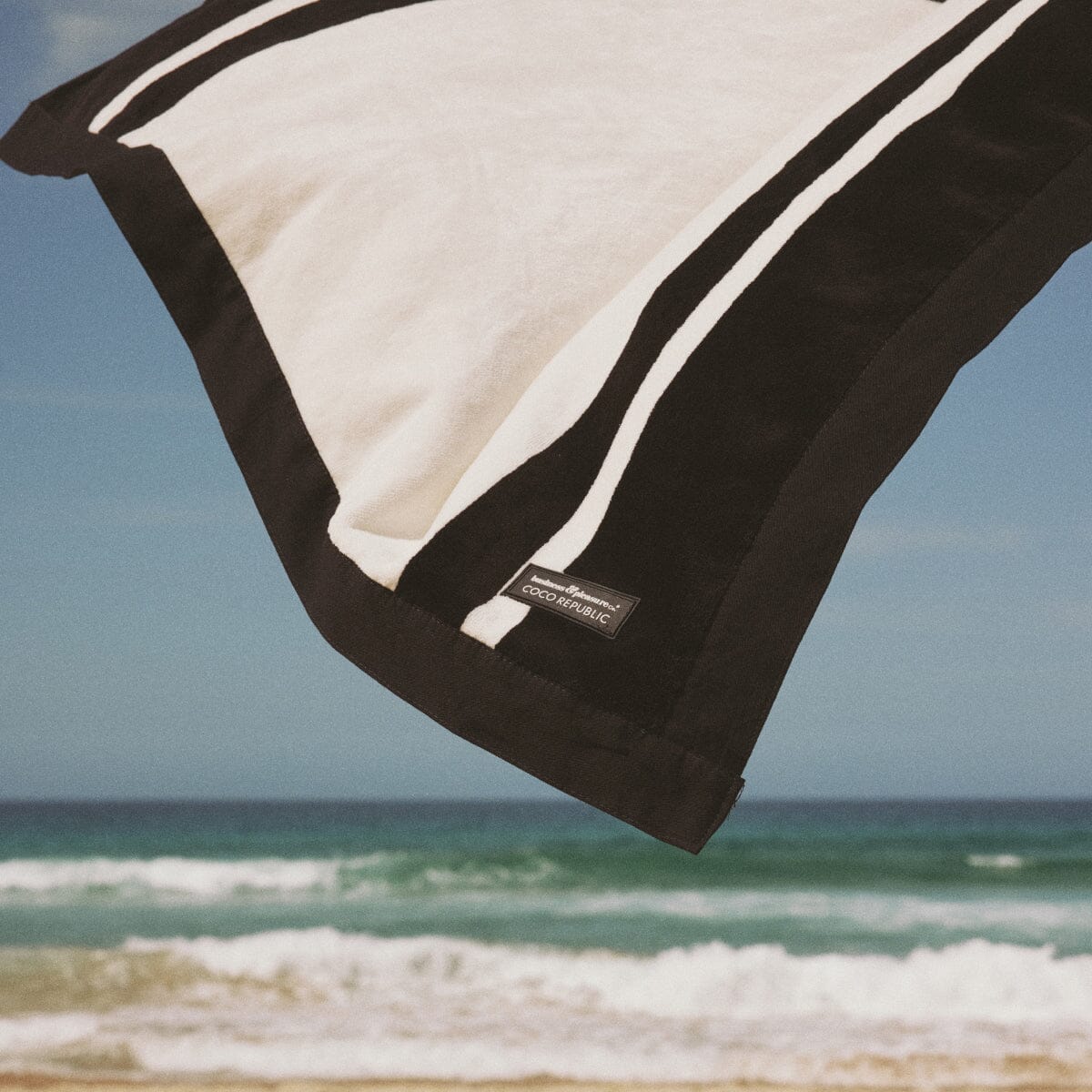 The Beach Towel - Coco Republic - Black White Beach Towel Business & Pleasure Co.