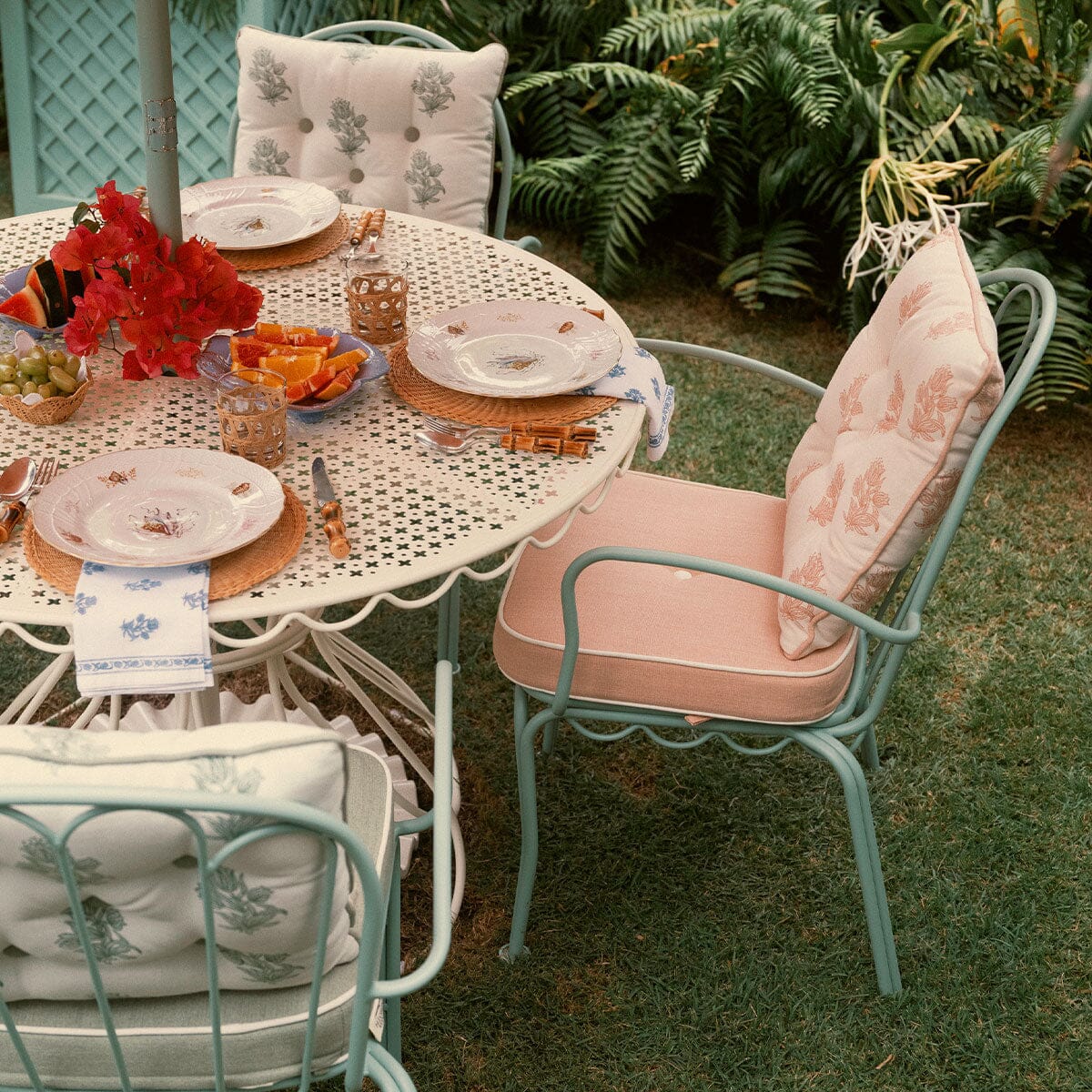 The Al Fresco Dining Chair & Cushion by Amanda Lindroth Al Fresco Dining Chair Kit B&P by Amanda Lindroth
