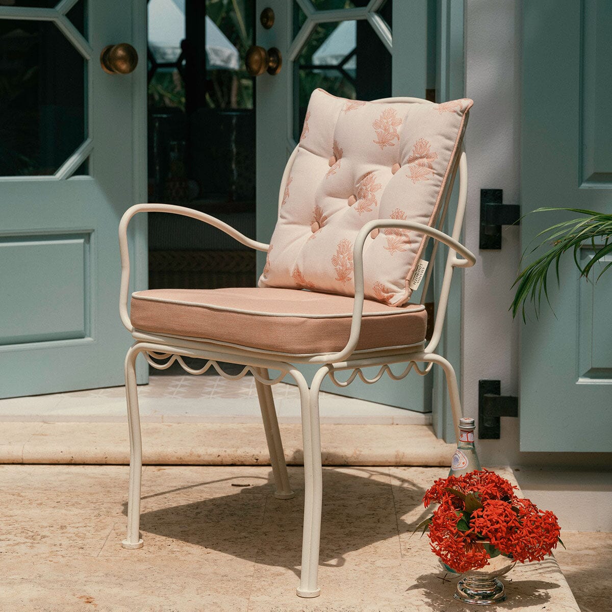 The Al Fresco Dining Chair & Cushion by Amanda Lindroth Al Fresco Dining Chair Kit B&P by Amanda Lindroth