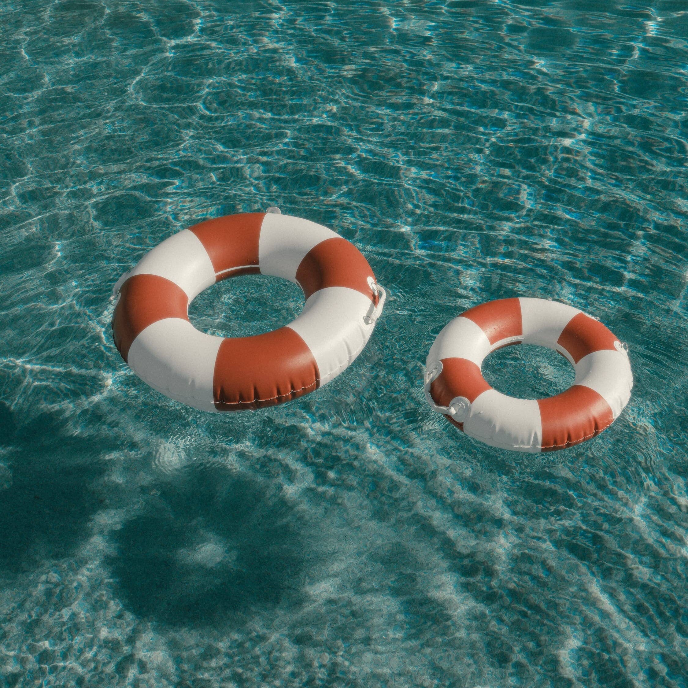 The Classic Pool Float - Small - Le Sirenuse Pool Float Business & Pleasure Co Aus