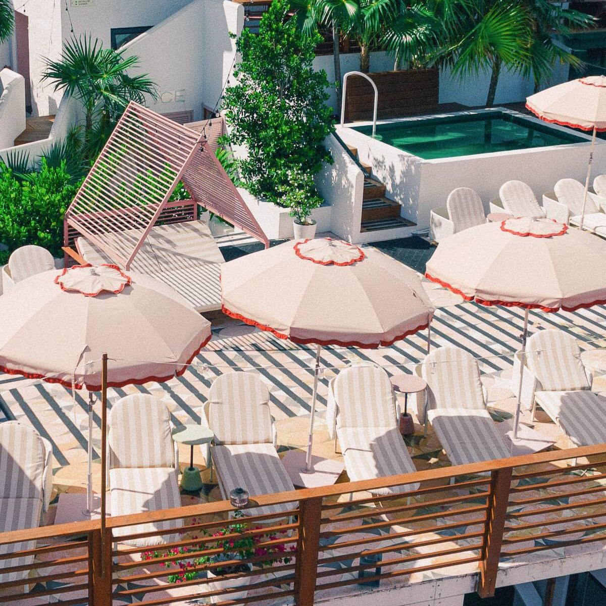 The Club Umbrella - Rivie Pink Beach Club Umbrella Business & Pleasure Co Aus