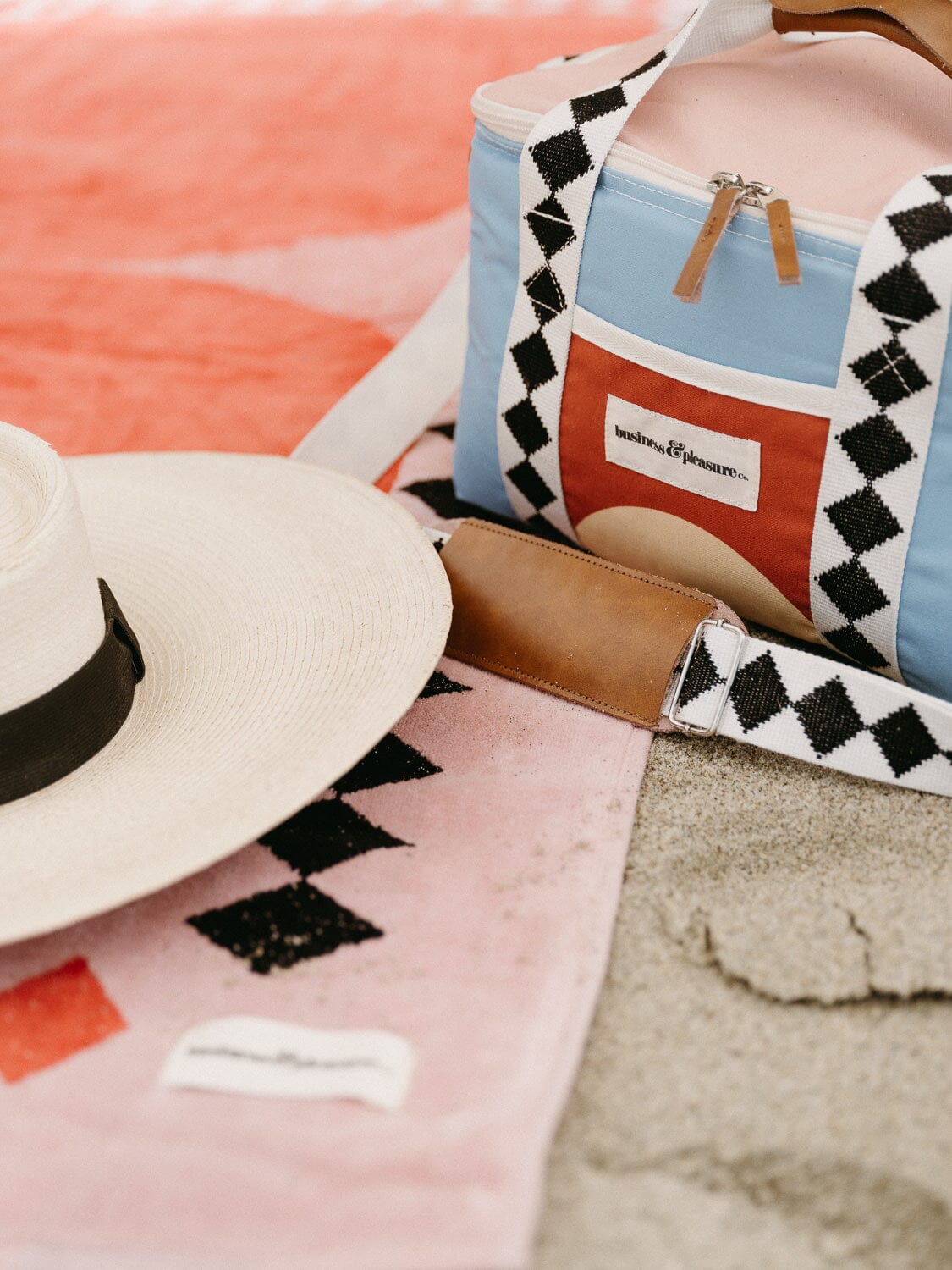 The Premium Cooler Bag - Pink Diamond