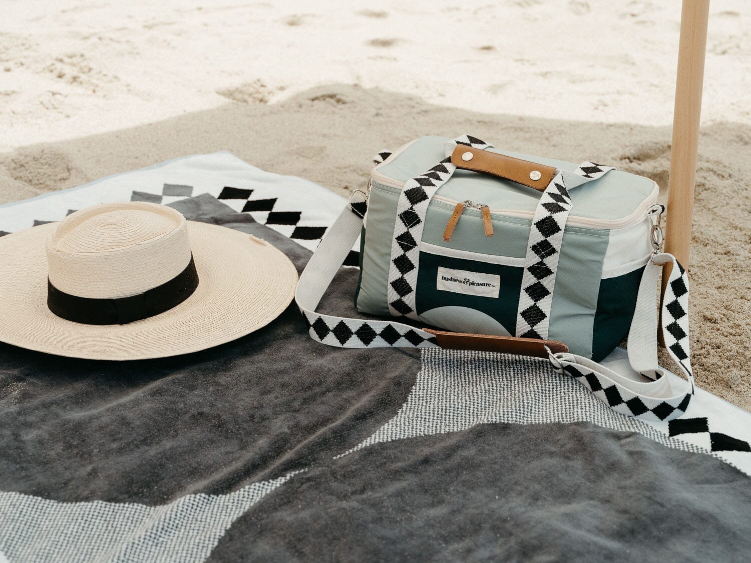 The Beach Towel - Green Diamond
