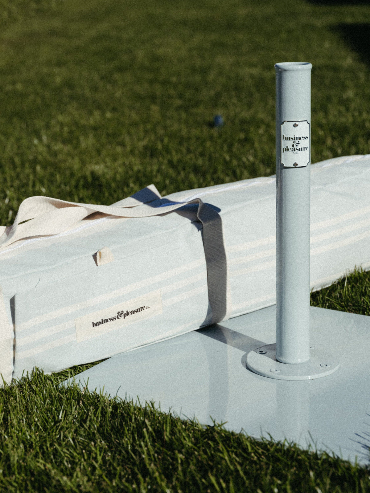 The Classic Base - 16 kgs - Vintage Blue Base Business & Pleasure Co
