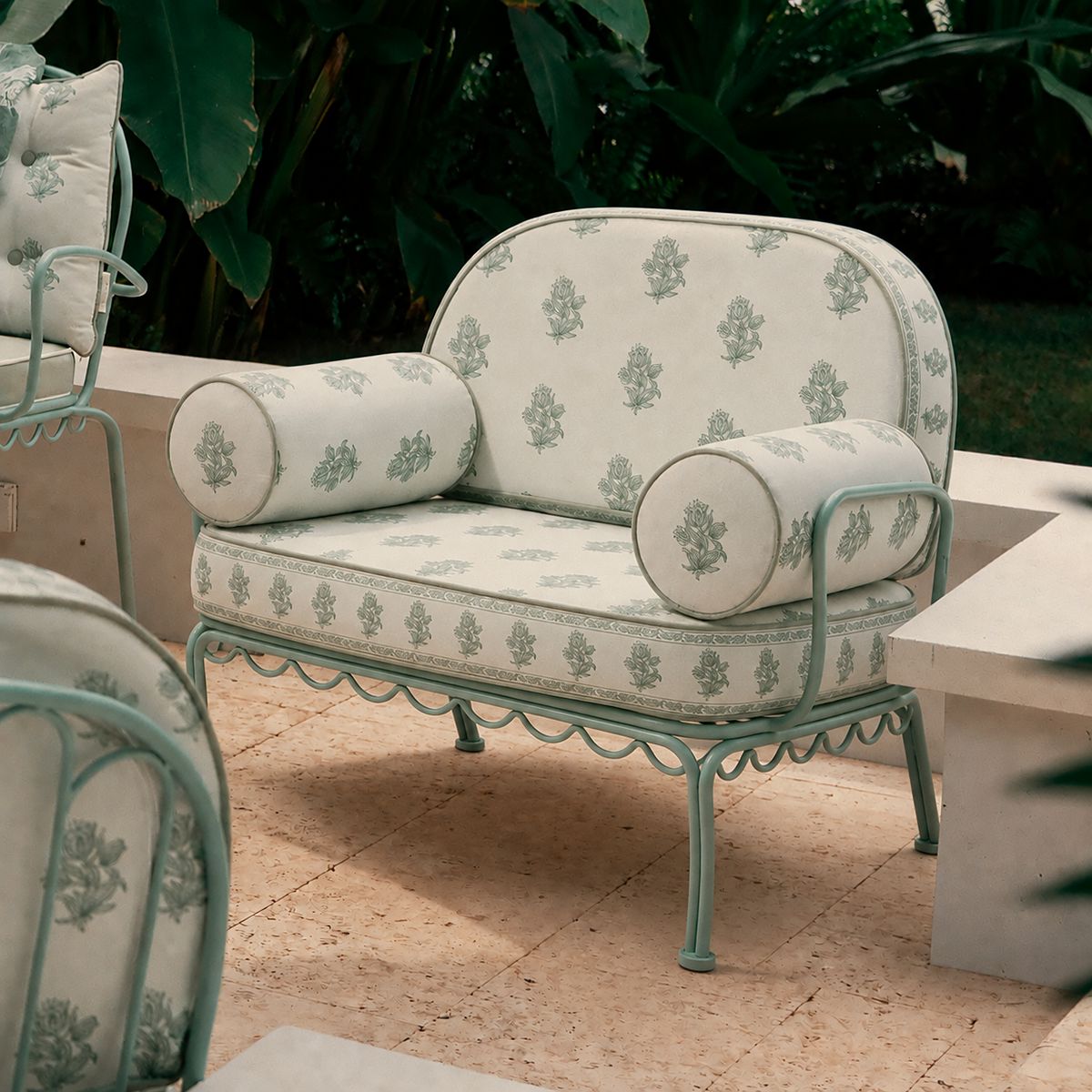 The Al Fresco Accent Chair by Amanda Lindroth Al Fresco Accent Chair Kit B&P by Amanda Lindroth 