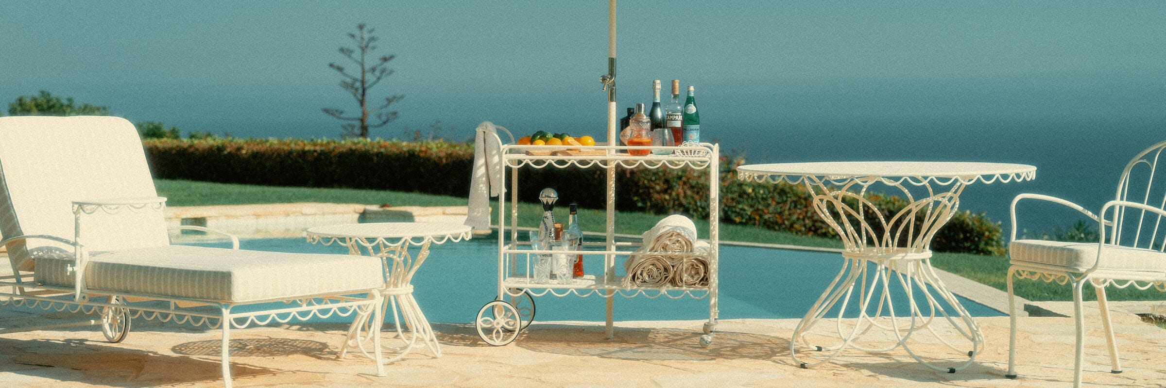 The Al Fresco Bar Cart