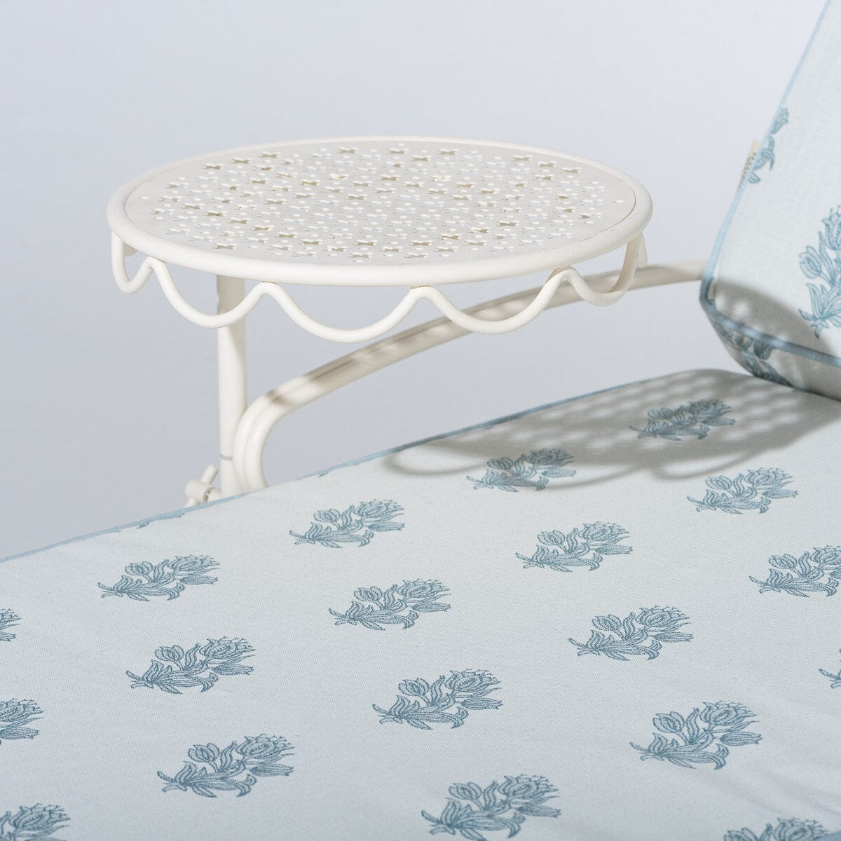 The Al Fresco Sun Lounger by Amanda Lindroth in Jaipur Blue | Antique White Frame Al Fresco Sun Lounger Kit B&P by Amanda Lindroth 