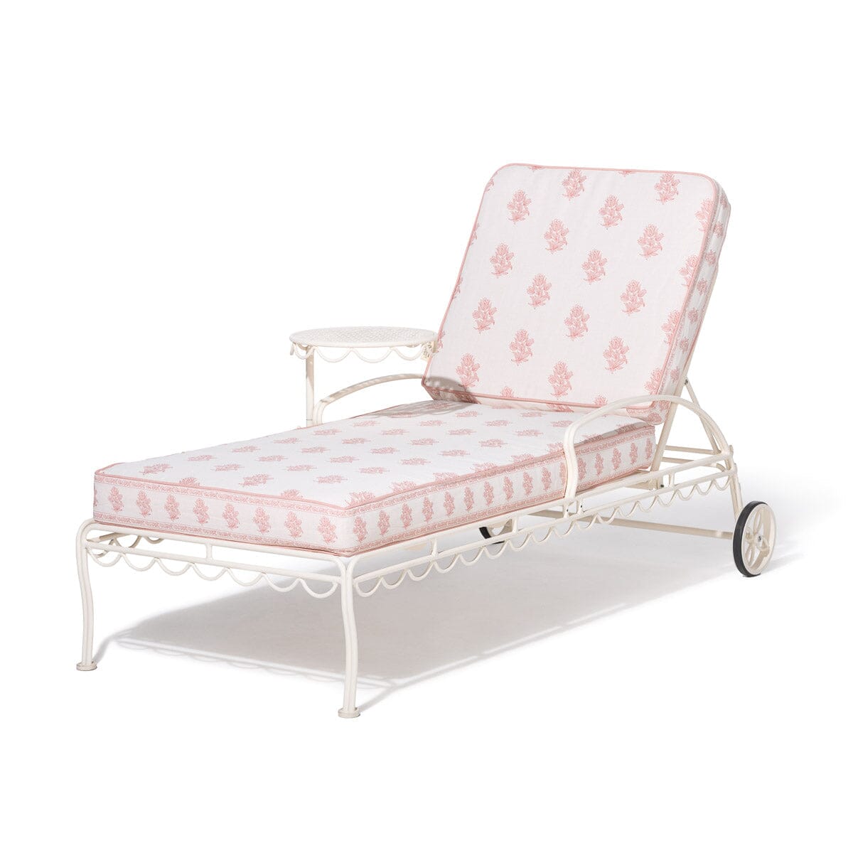 The Al Fresco Sun Lounger by Amanda Lindroth Al Fresco Sun Lounger Kit B&P by Amanda Lindroth 
