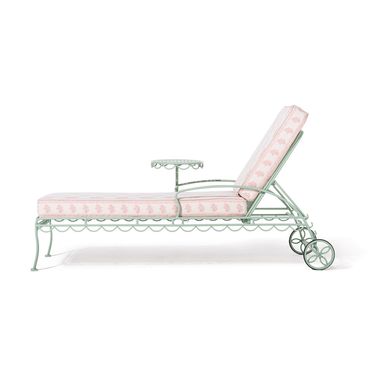 The Al Fresco Sun Lounger by Amanda Lindroth Al Fresco Sun Lounger Kit B&P by Amanda Lindroth 