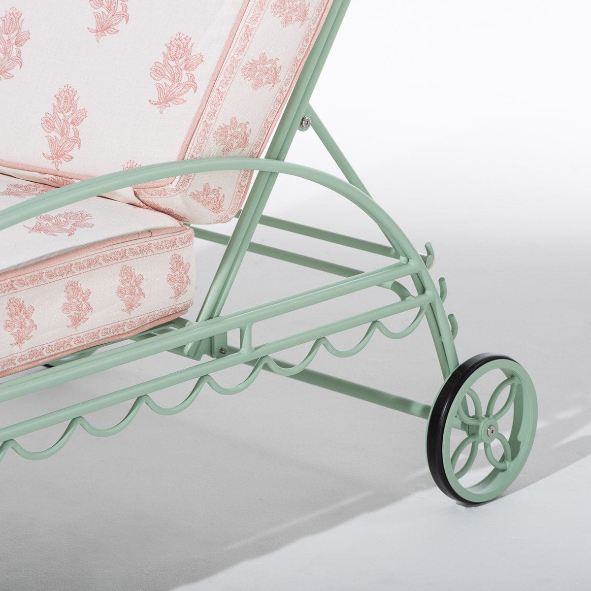 The Al Fresco Sun Lounger by Amanda Lindroth in Jaipur Pink | Sage Green Frame Al Fresco Sun Lounger Kit B&P by Amanda Lindroth 