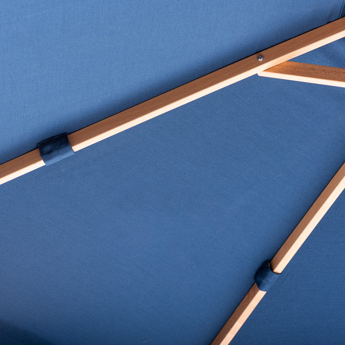 The Market Umbrella x Julia Berolzheimer in Rivie Slate Market Umbrella B&P Co. x Julia Berolzheimer 