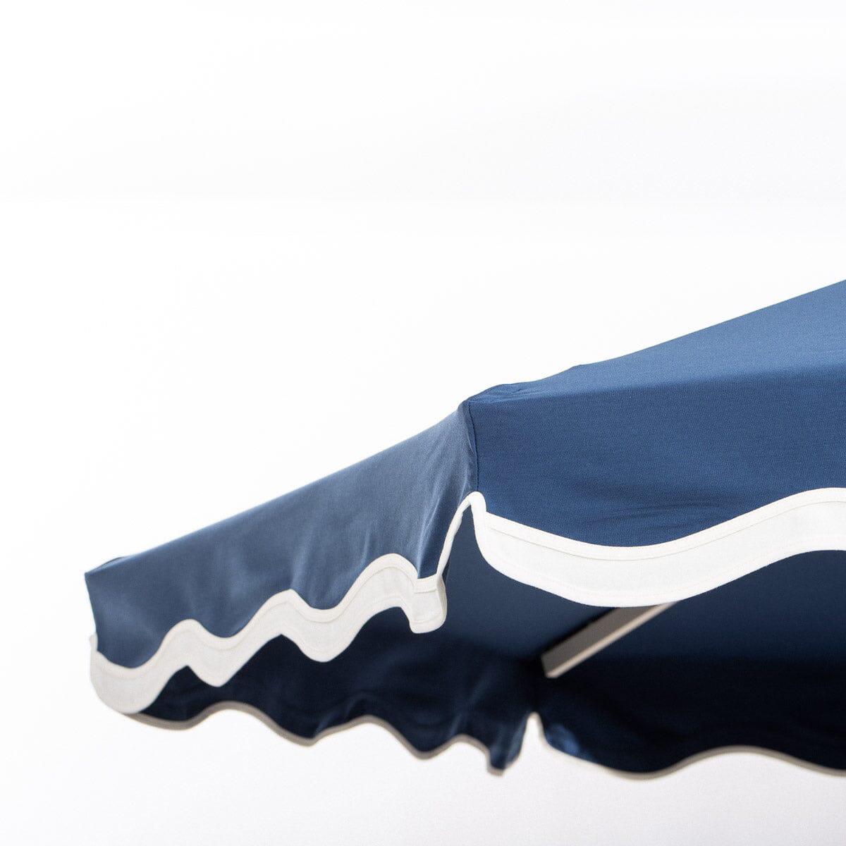The Resort Market Umbrella - Octagon - Canopy 10 x Julia Berolzheimer in Rivie Slate Resort Market Umbrella Canopy B&P Co. x Julia Berolzheimer 