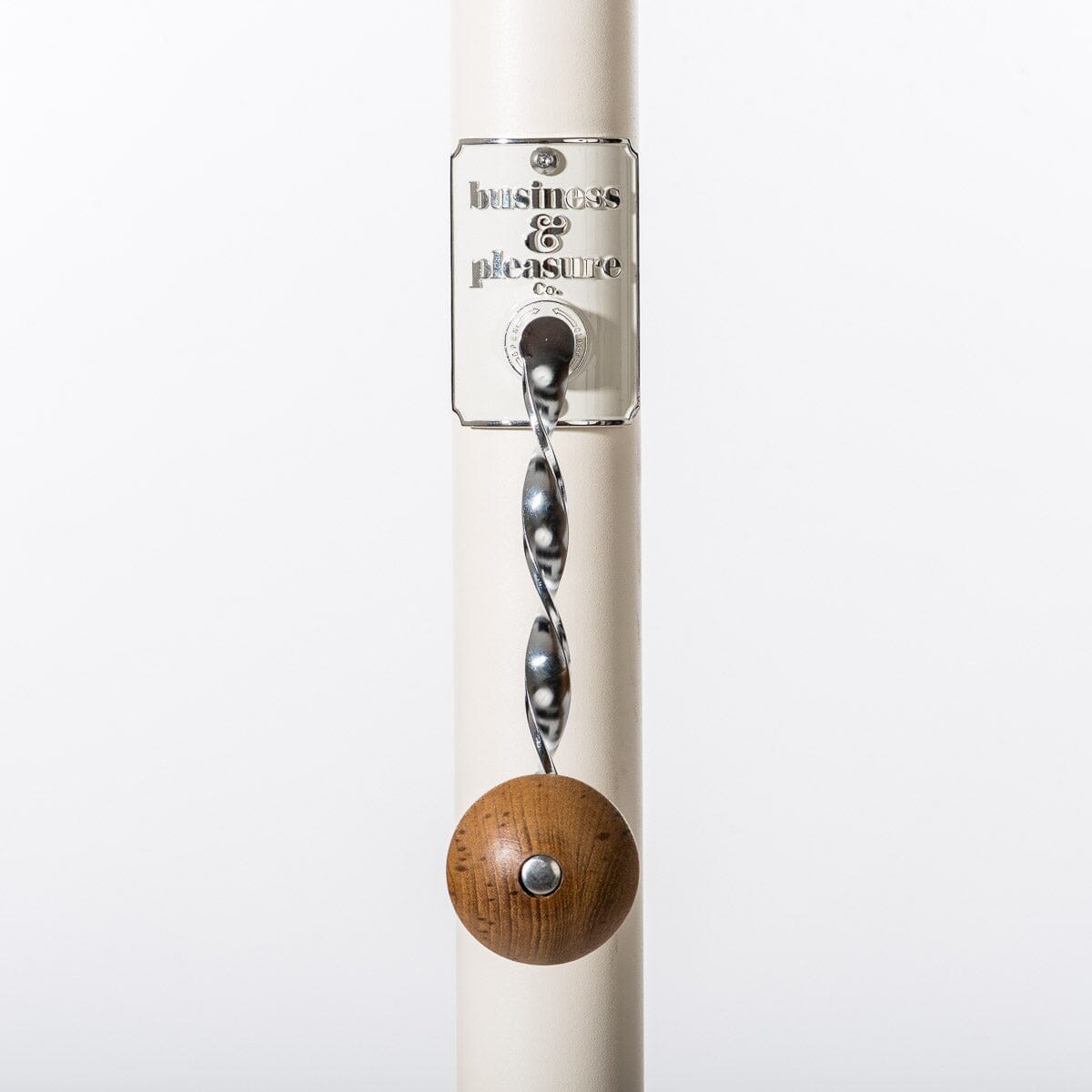 The Resort Market Umbrella - Octagon - Frame 8' - Antique White Resort Market Umbrella Frame Business & Pleasure Co. 