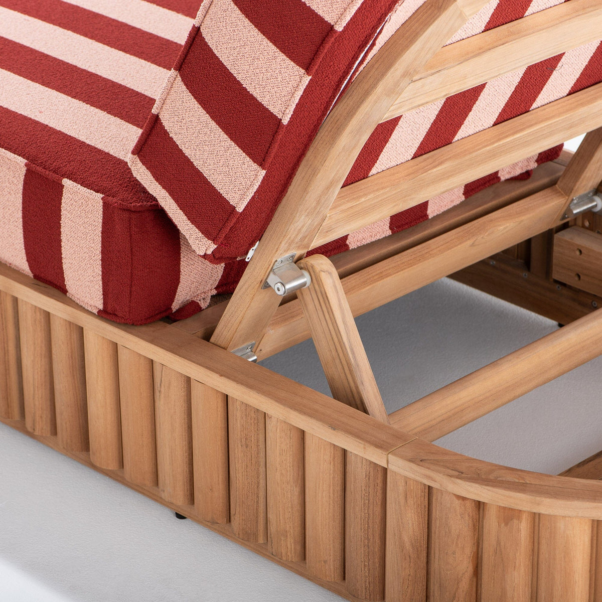 Daisy Sun Lounger in Terry Terracotta Stripe | Teakwood Frame Daisy Sun Lounger Kit Business & Pleasure Co Aus 