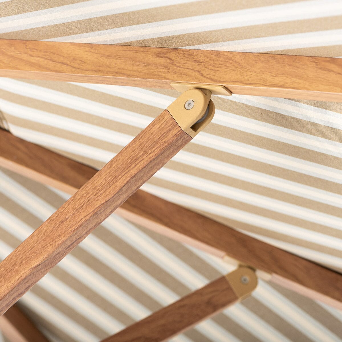 The Resort Market Umbrella x Jenni Kayne & California Stripe Resort Market Umbrella Kit Business & Pleasure Co Aus 