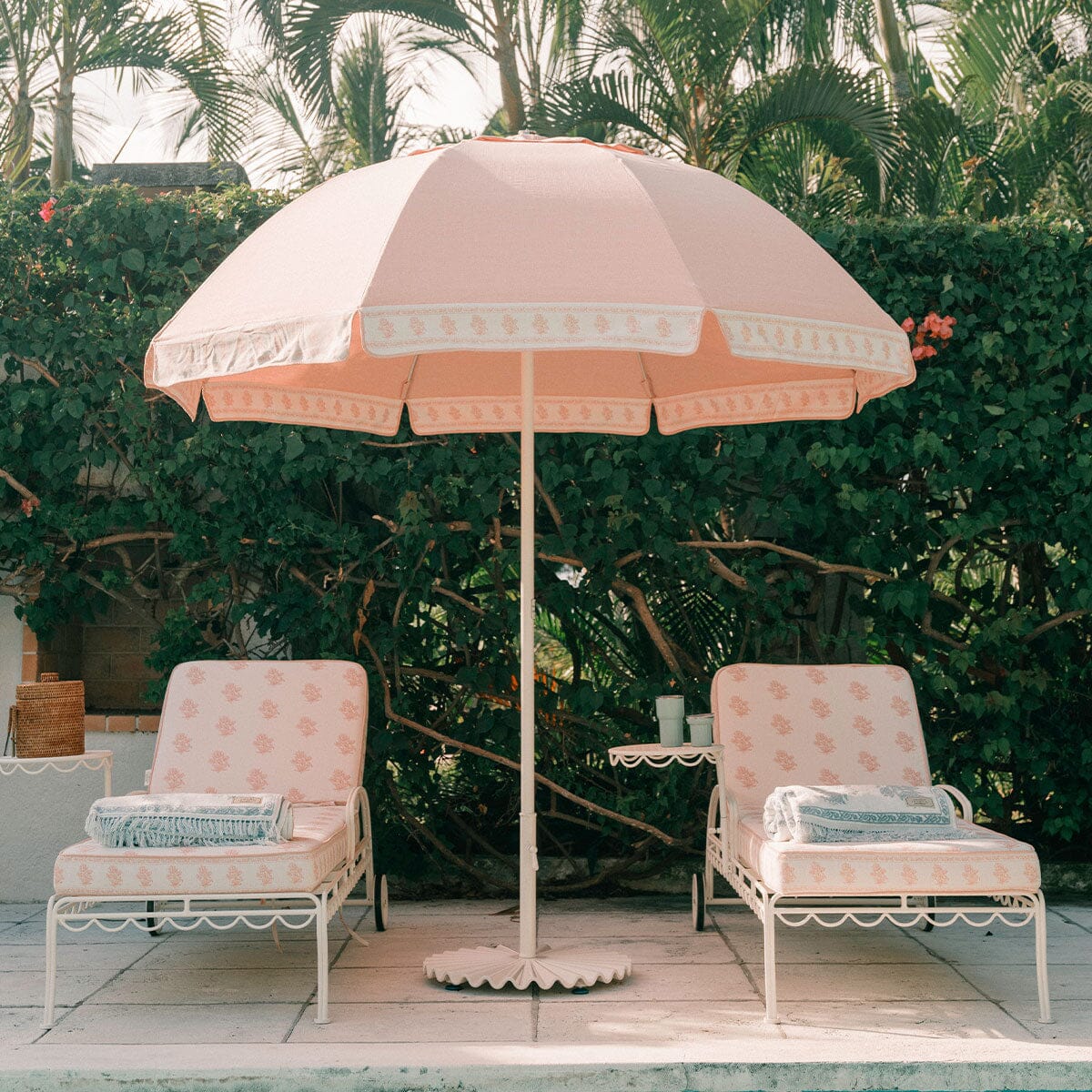 The Patio Umbrella by Amanda Lindroth Patio Umbrella B&P by Amanda Lindroth 