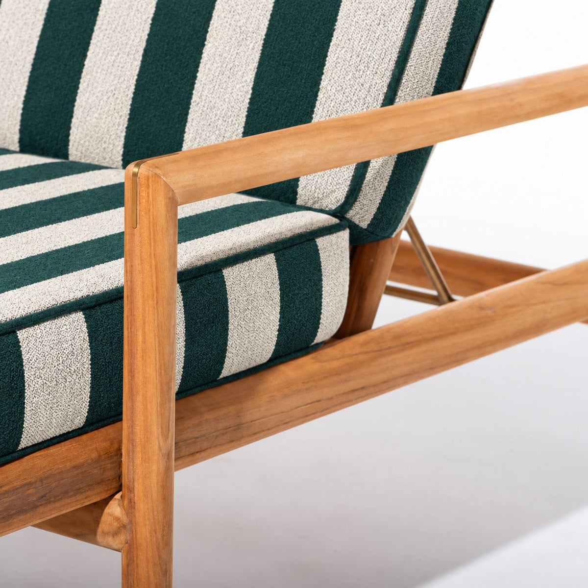 Wes Sun Lounger in Terry Green Stripe | Teakwood Gold Wes Sun Lounger Kit Business & Pleasure Co Aus 