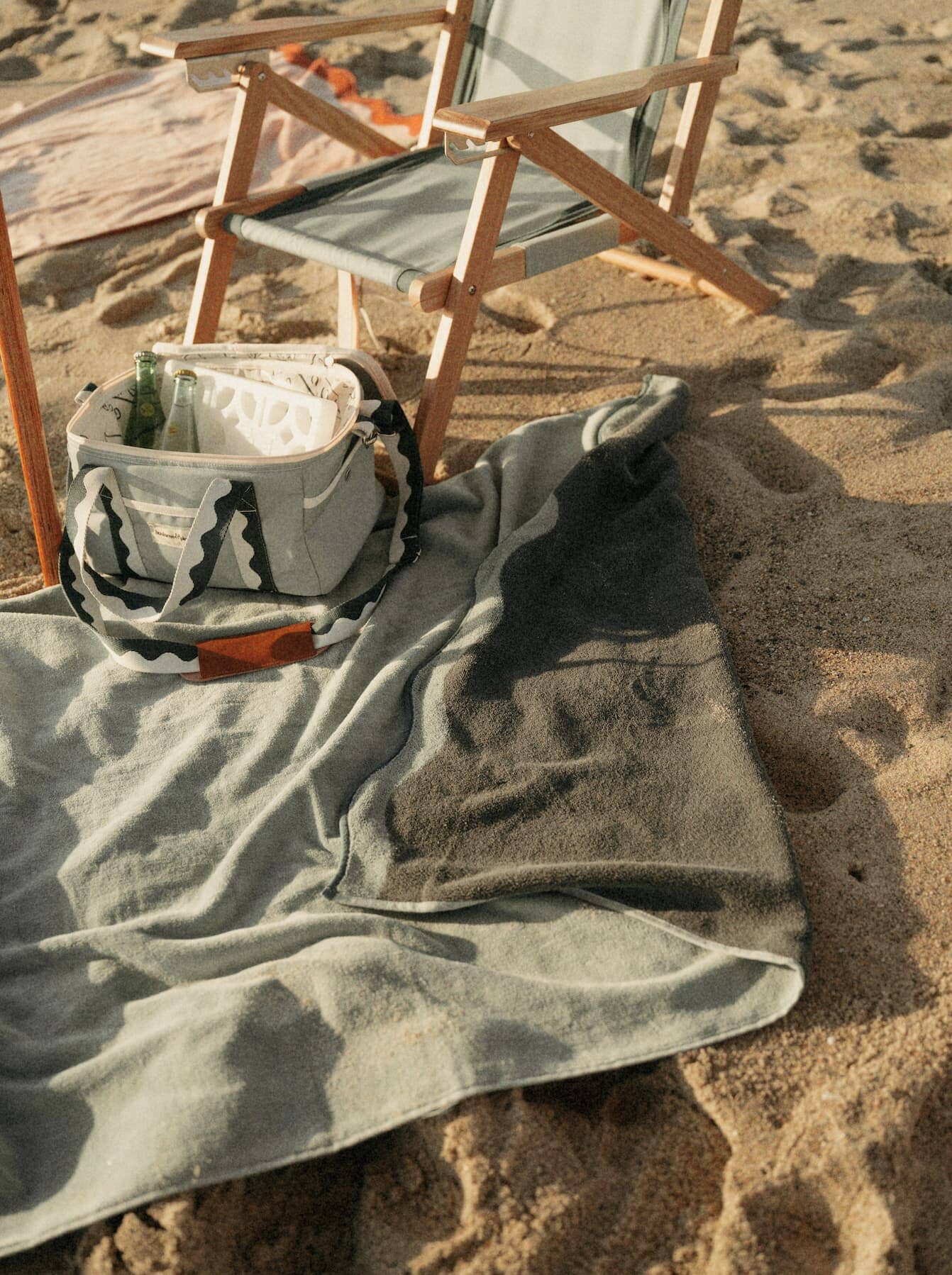 The Beach Towel - Rivie Green Beach Towel Business & Pleasure Co Aus 