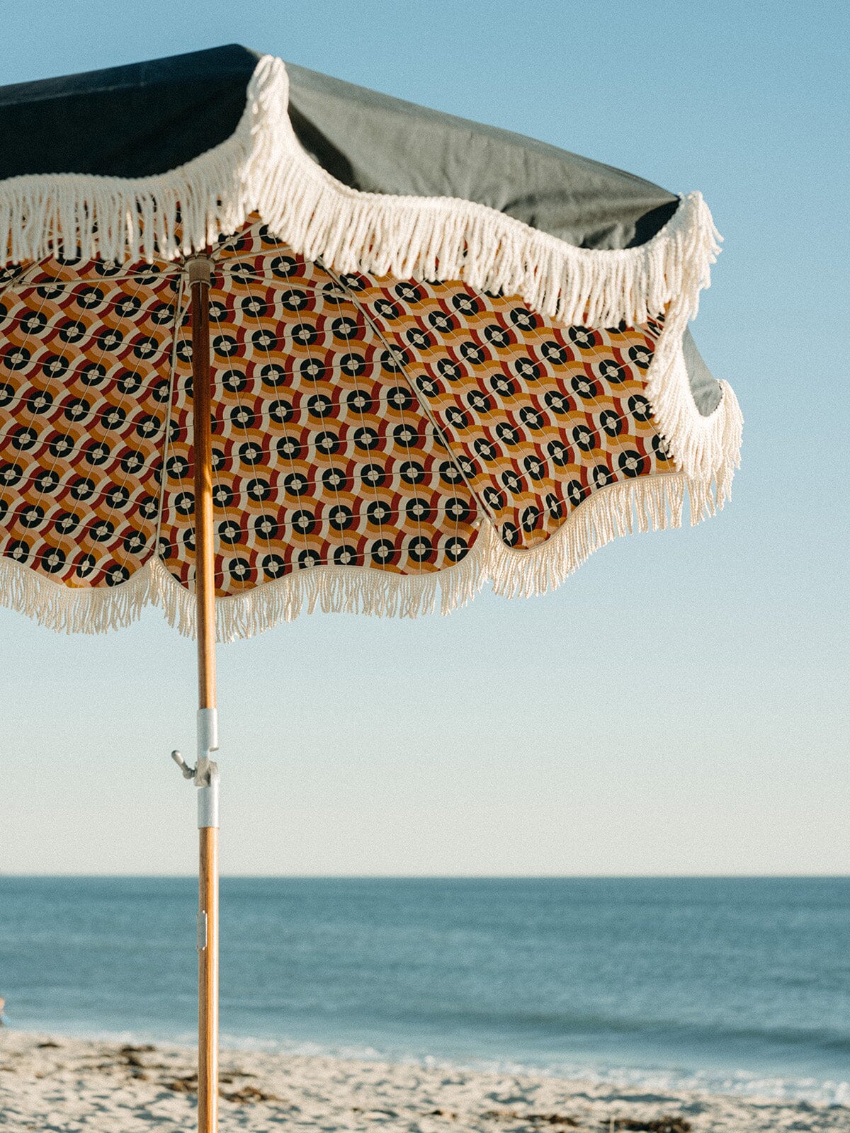 The Premium Beach Umbrella - Bottle Green